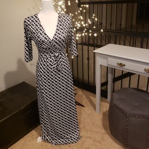 EUC wrap dress